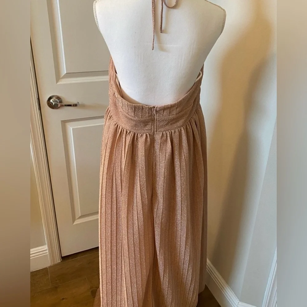XL Dress 💗 - Picture 6 of 10